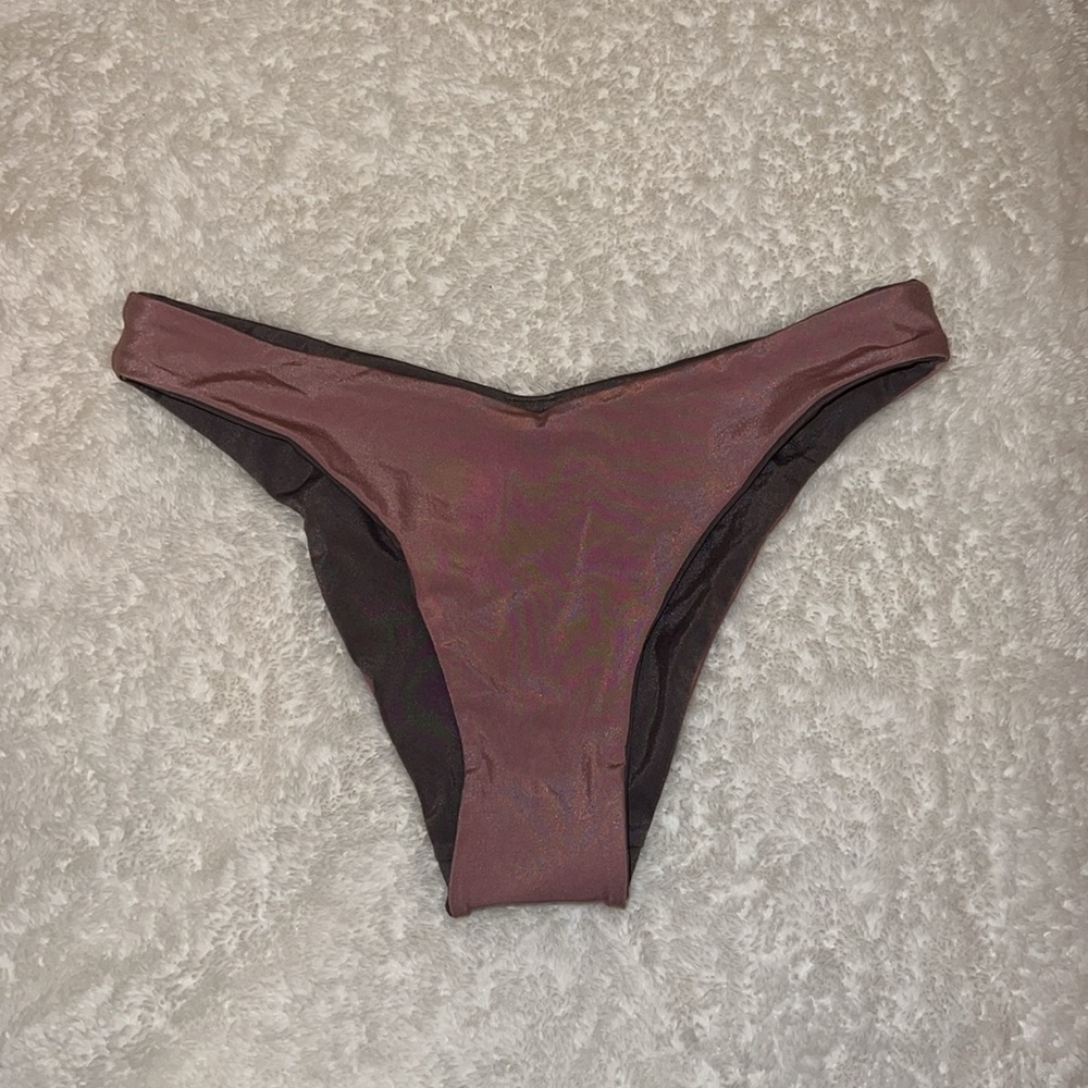 EUC Lululemon all that glimmers skimpy bikini bottom size small